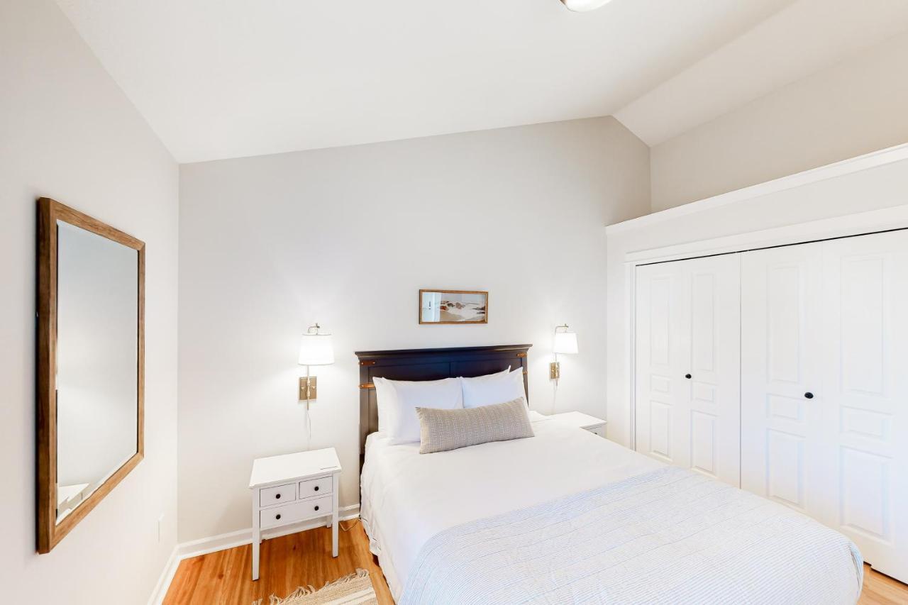 The Surfbird Villa Пасифик Сити Екстериор снимка