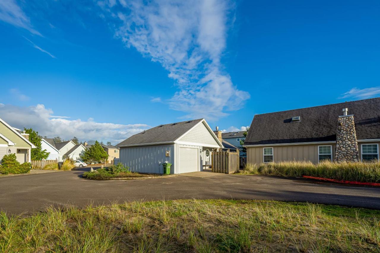 The Surfbird Villa Пасифик Сити Екстериор снимка